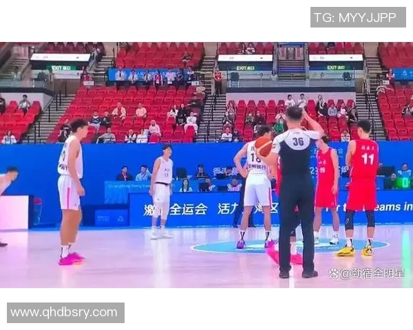 全运会U22男篮资格赛激战正酣各队争夺晋级名额展现青春风采 全运会U22男篮资格赛激战正酣各队争夺晋级名额展现青春风采